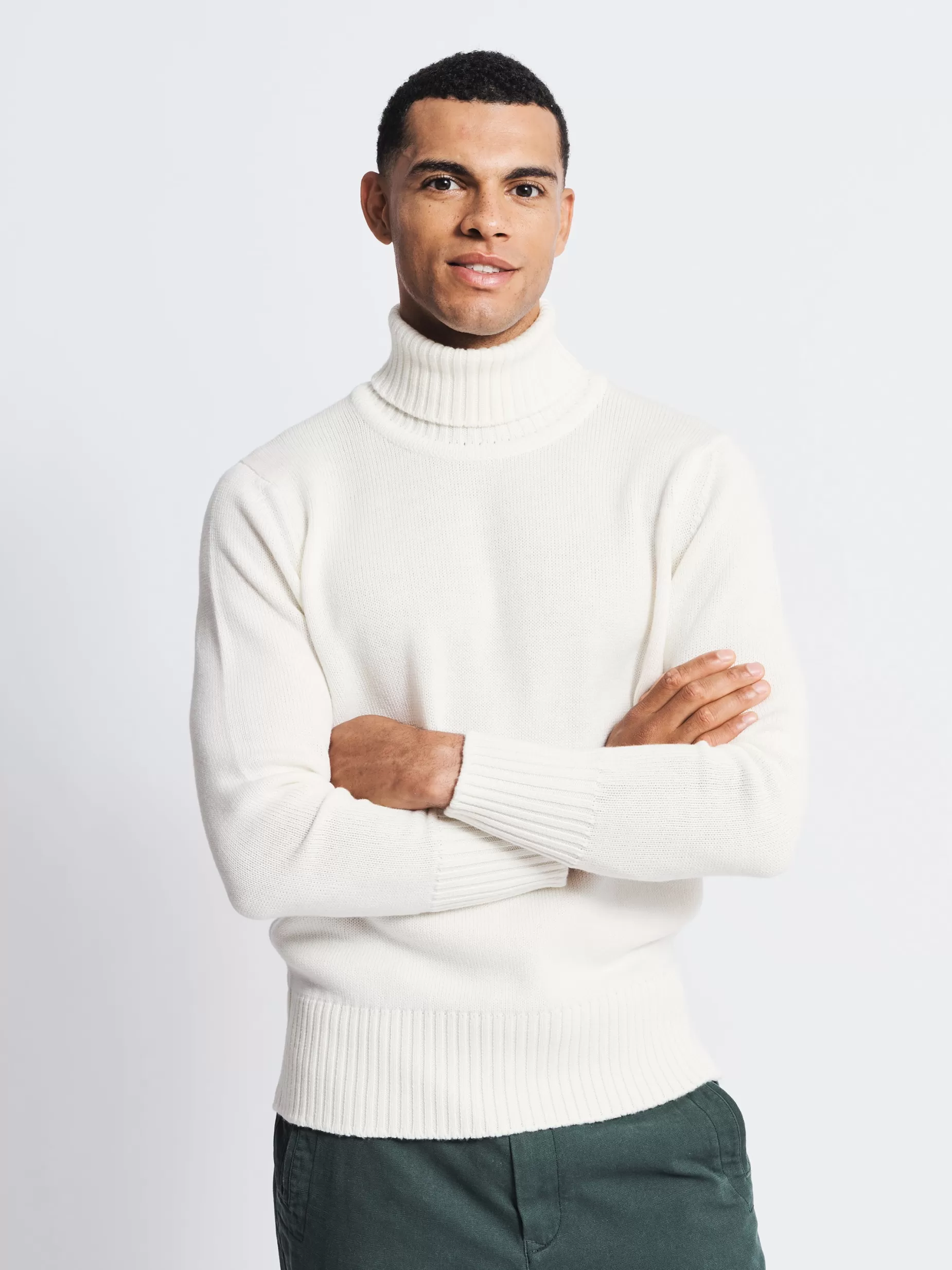 Discount Aubin Portloe Submariner Jumper Cream